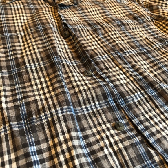 Wrangler Jeans Co. L.S Button Up. Medium. - Picture 4 of 7